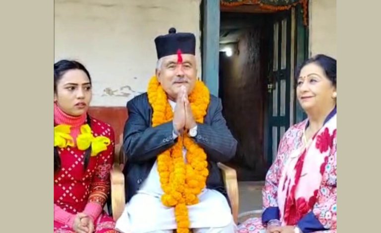 स्वस्थ भएर ‘मेरी बास्सै’मा फर्किए रामचन्द्र अधिकारी
