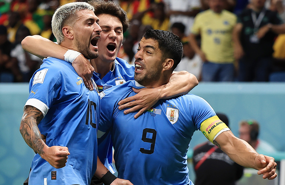 अन्तिम खेल जिते पनि उरुग्वे विश्वकपको समूह चरणबाटै बाहिरियो  – HamroAwaj