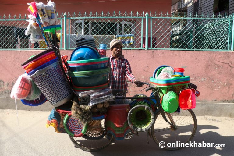 सरकारकै तथ्याङ्कले भन्छ : मन्दीमा गयो अर्थतन्त्र