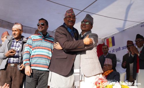भेट्न थाले कमल थापा र राजेन्द्र लिङ्देन