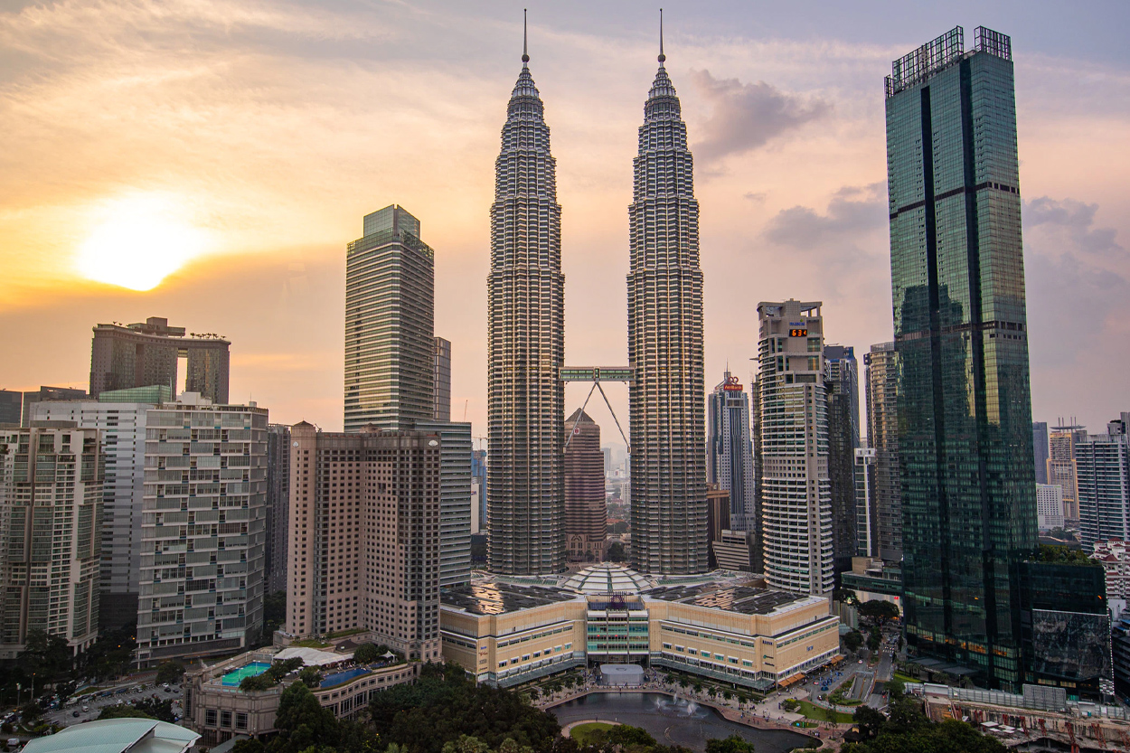 मलेसियाको १० बुँदे श्रम मापदण्डविरुद्ध सरकार र व्यवसायी एकमुख