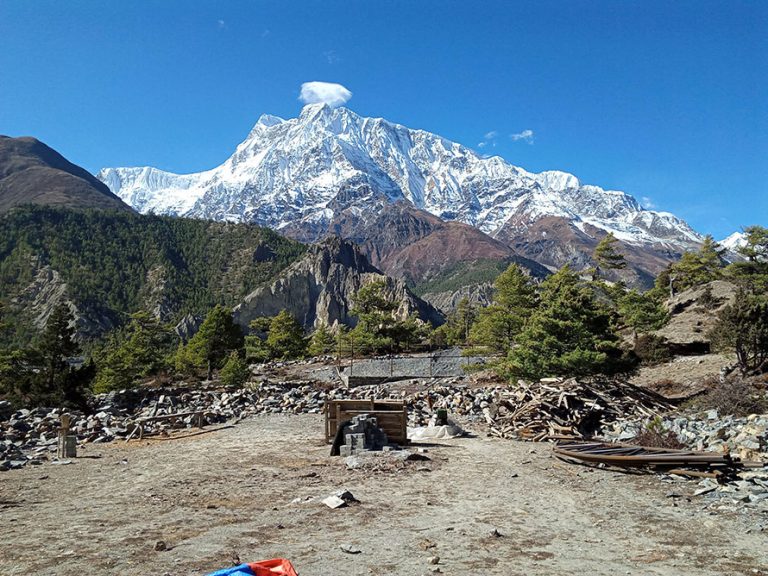 जाडोका कारण बेँसी झर्न थाले मनाङका बासिन्दा