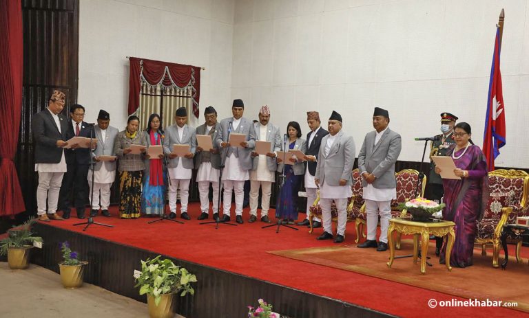 रक्षामा हरि उप्रेती, जनमतको मन्त्रालय फेरियो (सूचीसहित)