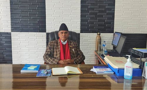 एमाले सुदूरपश्चिमको विवाद दलको नेता हटाउने तहमा