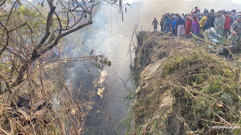 विमानस्थल प्रमुख भन्छन्- ‘ल्याण्डिङ क्लियरेन्स’ लिइसकेको विमान कसरी सेती खोंचमा खस्यो, अचम्मित छौं