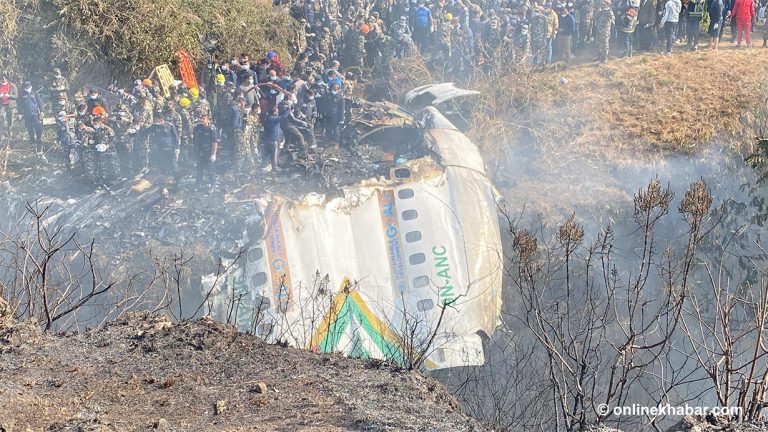 विमान दुर्घटना : ४ जना अझै फेला परेनन्, सशस्त्रको गोताखोर परिचालन