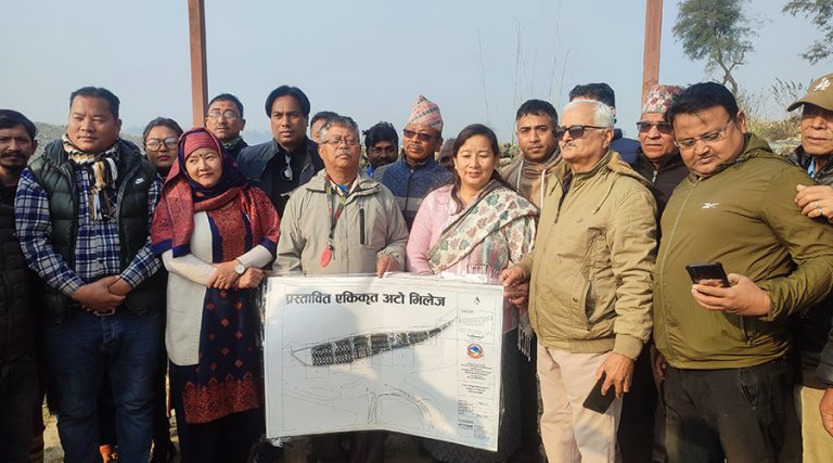 हेटौंडामा ‘अटोभिलेज’ को शिलान्यास