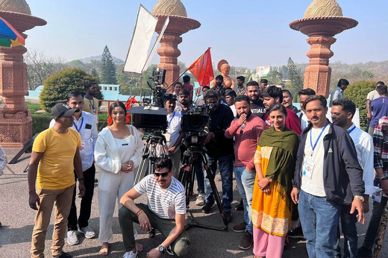 हैदराबादको रामोजी स्टुडियोबाट सुरु भयो फिल्म ‘ह्रस्वदीर्घ’को छायांकन