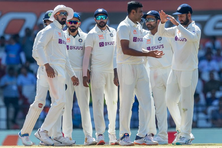 अस्ट्रेलियाविरुद्धको पहिलो टेष्टमा भारत विजयी, शृंखलामा अग्रता