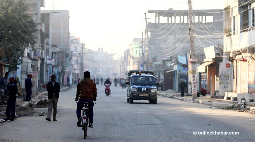 प्रहरी भ्यानबाट हाम फालेर बलात्कार अभियुक्त फरार