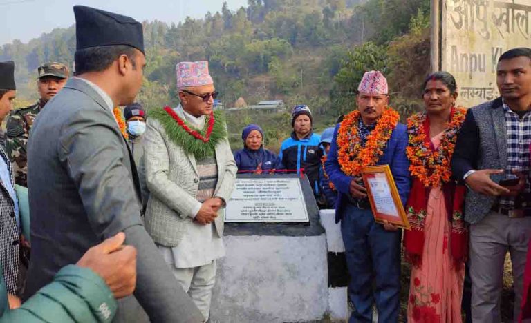 आफ्नै गाउँपालिकामा मुख्यमन्त्रीले गरे एकैदिन ४ उद्घाटन