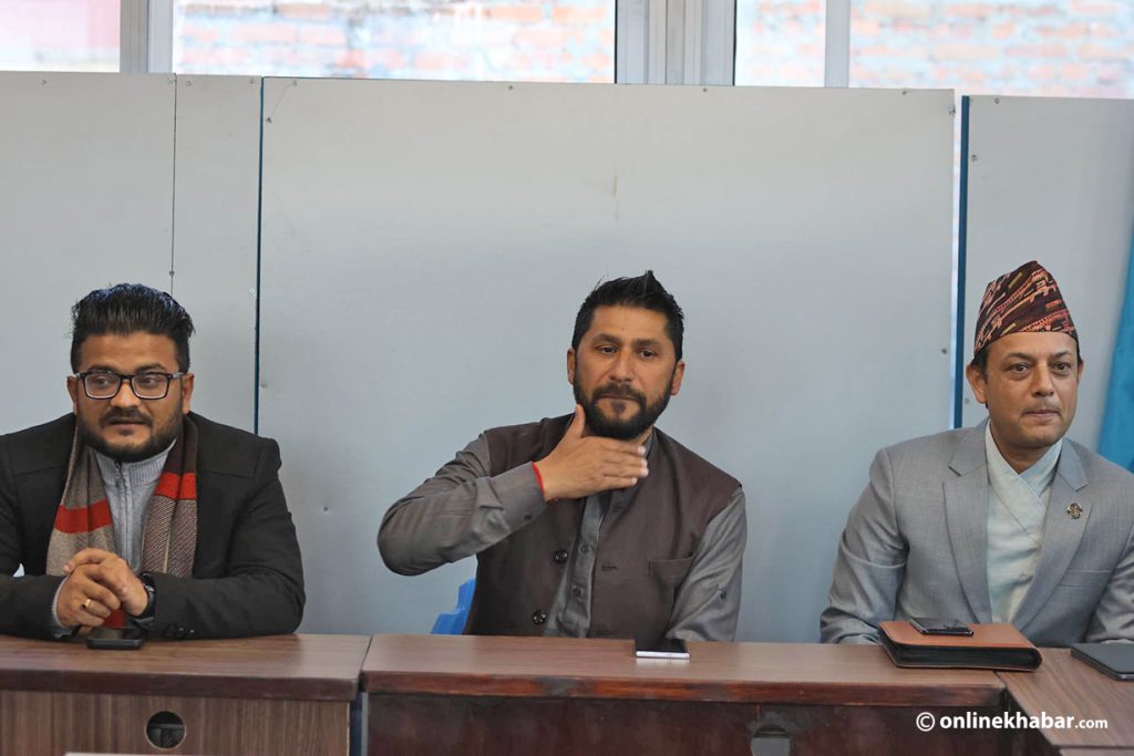 रास्वपाको संसदीय दल र केन्द्रीय समिति बैठक बस्दै  – HamroAwaj