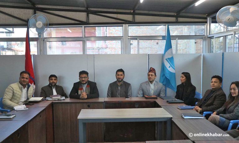 ८ महिनासम्म वडा अधिवेशनमै अलमलियो रास्वपा, महाधिवेशन झन् अन्योल
