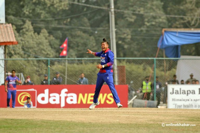 सन्दीपले दिलाए नेपाललाई दोस्रो विकेट