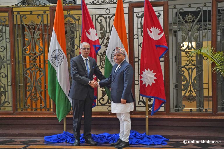 नेपाल–भारतबीच विदेश सचिवस्तरीय बैठक सुरु