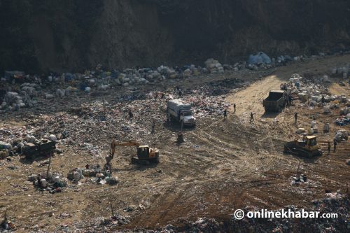 फोहोरमा संघीय सरकार र काठमाडौं महानगरबीच फेरि टकराव