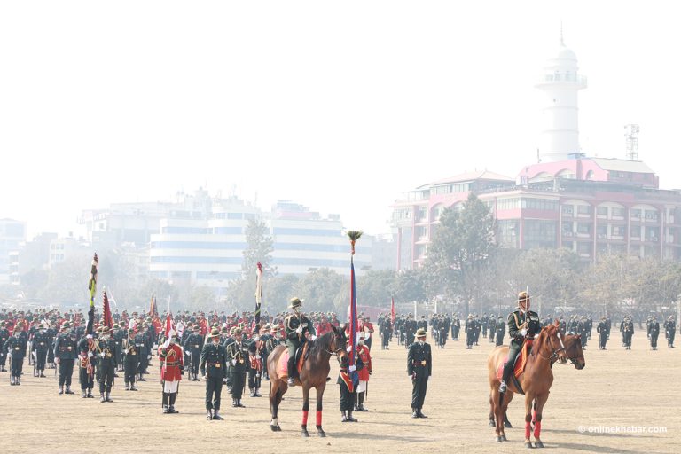 स्थापना दिवसमा सैनिक मञ्चमा नेपाली सेनाको हर्ष बढाइँ