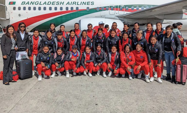 नेपाली यू-२० महिला फुटबल टिम बंगलादेश प्रस्थान
