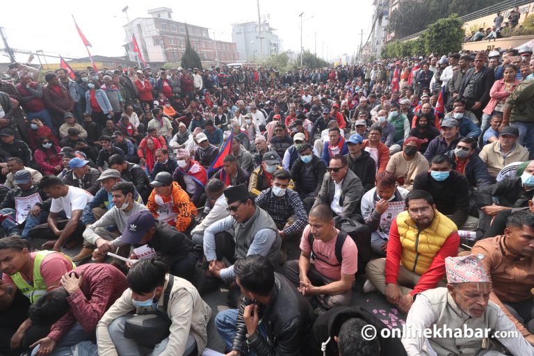 संघीयता खारेजी र हिन्दु राष्ट्र कायम गर्न माग राख्दै काठमाडौंमा प्रदर्शन