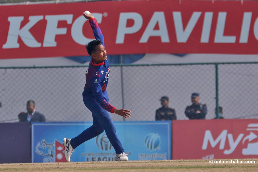 Live update : नेपालले यूएईविरुद्ध बलिङ गर्दै  – HamroAwaj