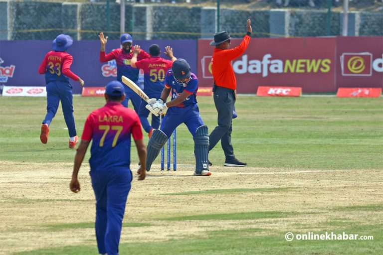 Live update : नेपालले यूएईलाई दियो २४९ रनको लक्ष्य