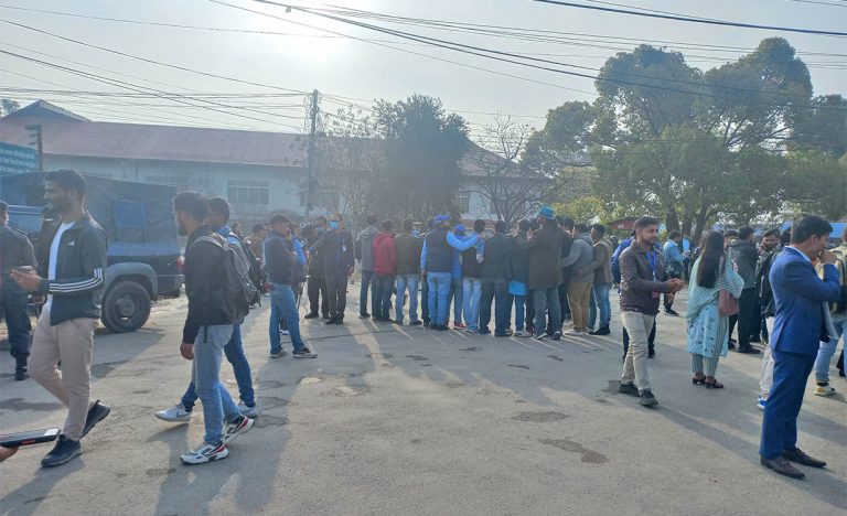 स्ववियुको नेतृत्व छान्न मतदान सुरु