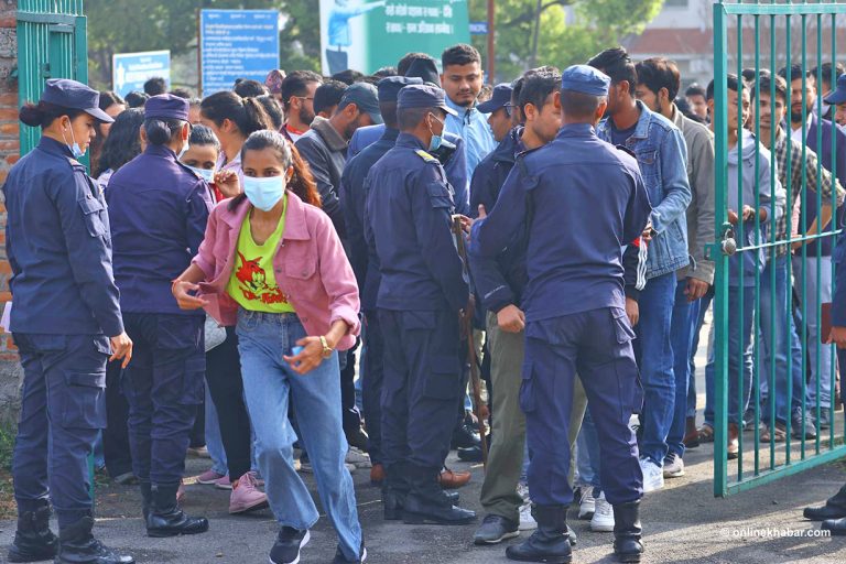 त्रिवि केन्द्रीय क्याम्पस कीर्तिपुरमा मतदानमा ढिलाइ