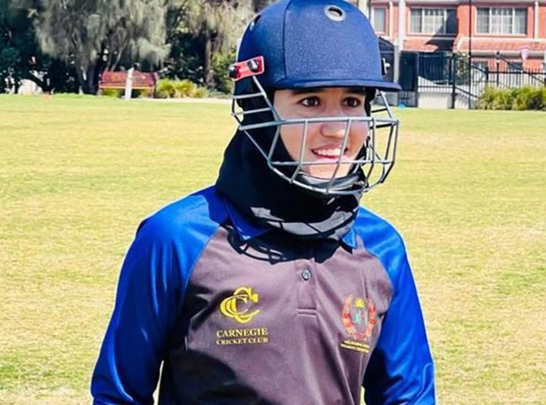 अष्ट्रेलियामा निर्वासित अफगानी महिला क्रिकेटरहरुको दर्दनाक कथा