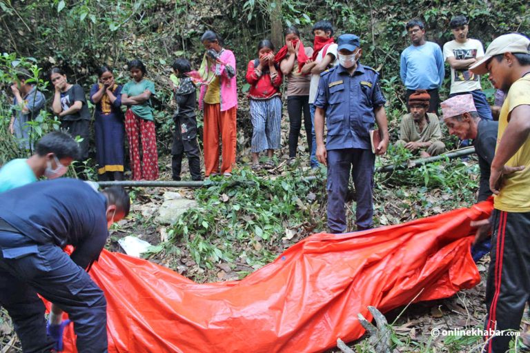 गुल्मीमा सडेको अवस्थामा शव फेला, पहिचान खुलेन