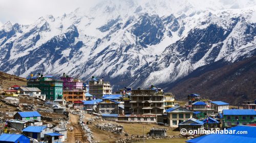 लाङटाङ पदयात्रामा मेरा खुट्टा रोकिए