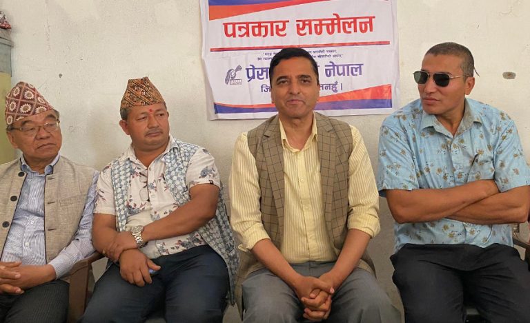 चुनावअघिको गठबन्धन अन्त्य गर्नुपर्छ : योगेश भट्टराई