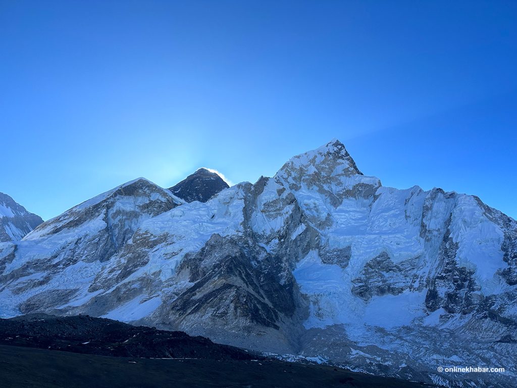 सगरमाथा दिवस आधार शिविरमा मनाउने तयारी