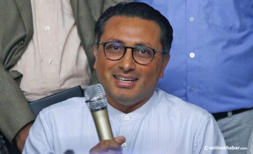 नेपालमा केही भएको छैन भन्ने भाष्य निर्माण गर्नु गलत हो : स्वर्णिम वाग्ले