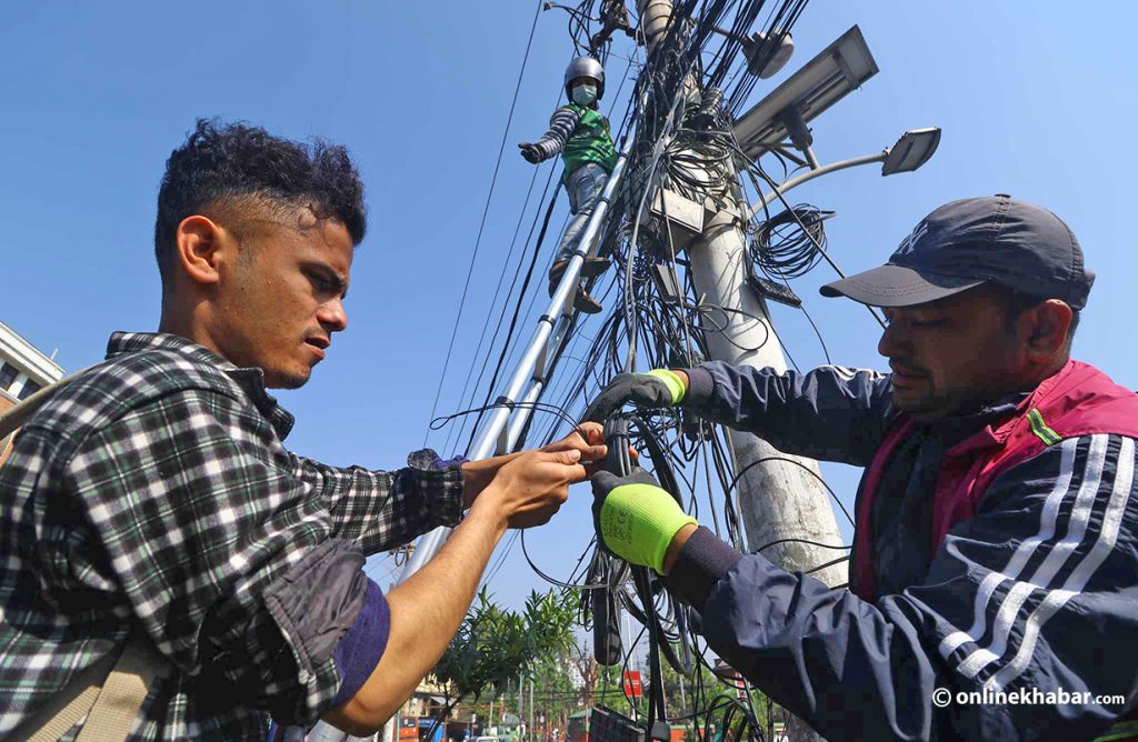 इन्टरनेट व्यवसायी पिरोल्ने रोयल्टी र आरटीडीएफ दस्तुर विवादको नालीबेली