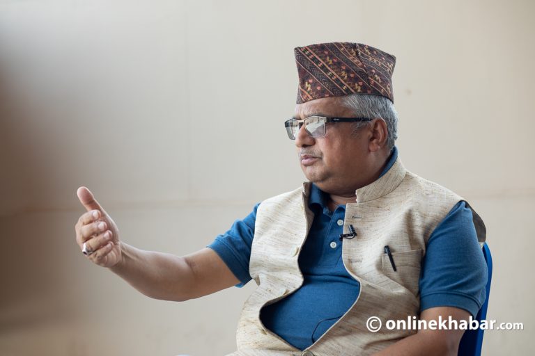 ‘केन्द्रीय समिति बैठक सारेर हस्ताक्षर नगर्न दबाब दिन थाले’