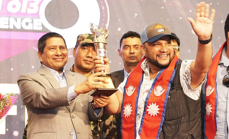 ‘मेरो गाउँ, मेरो ठाउँ’ भिडियो प्रतियोगिताका विजेतालाई गृहमन्त्री श्रेष्ठले प्रदान गरे पुरस्कार