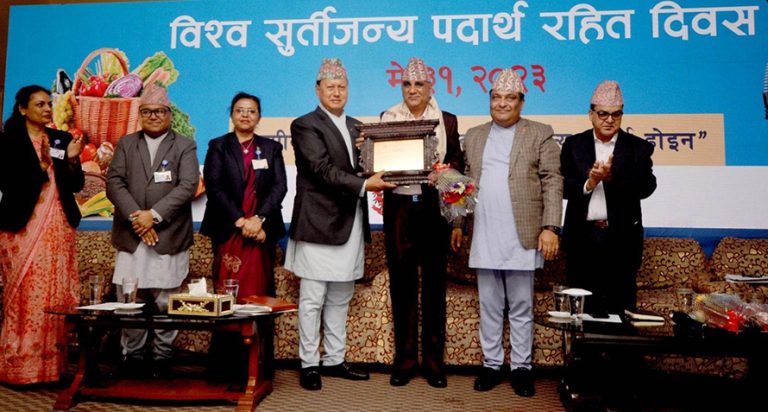 पत्रकार पदमराज जोशीलाई ५० हजार राशिको ब्लूम्बर्ग जनस्वास्थ्य पत्रकारिता पुरस्कार