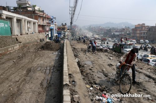 चक्रपथमा मूल सडकको डिजाइन नबन्दै सर्भिस ट्रयाकको ठेक्का