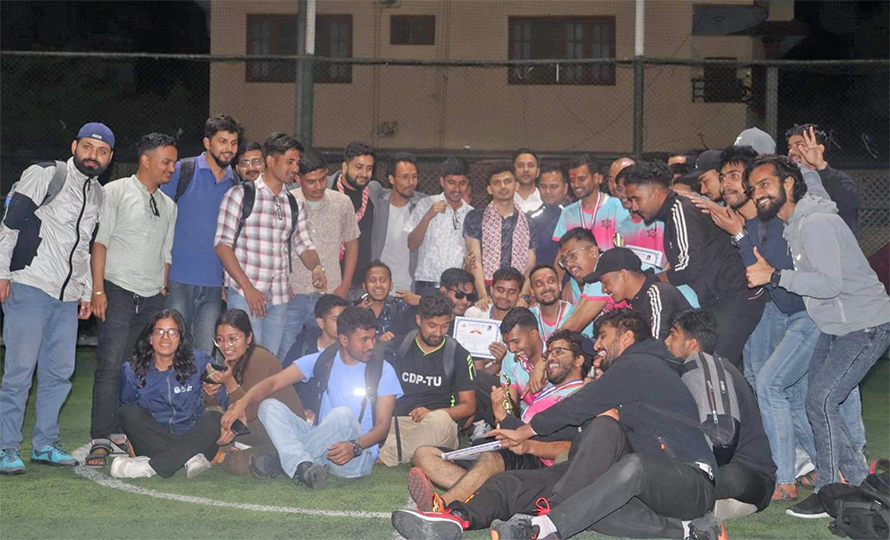 भौतिकशास्त्र र व्यवस्थापन विभागले जिते मदन भण्डारी कप फुटसलको उपाधि