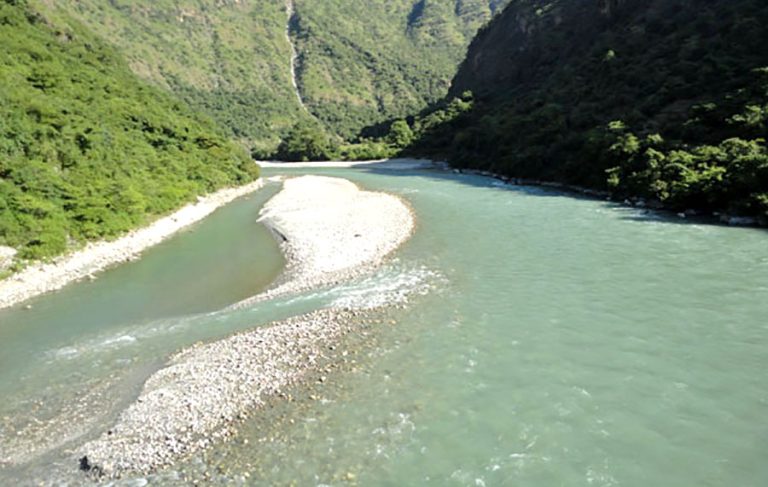 ब्युँतियो पञ्चेश्वरको विज्ञ समूह, विवाद सुल्झाउन फेरि तीन महिने भाका