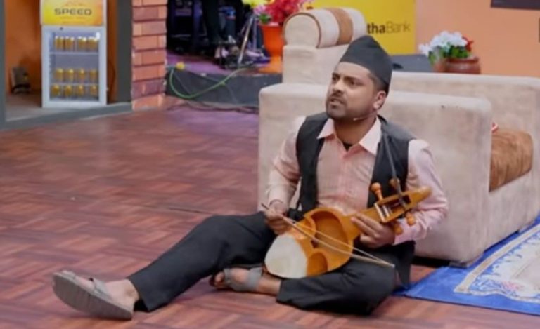 कमेडी क्लब विथ च्याम्पियन्समा प्रसारित सामग्रीप्रति गन्धर्व सांस्कृतिक कला संगठनको आपत्ति