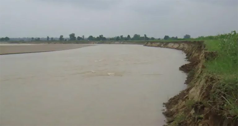 कञ्‍चनपुरका लालझाडीवासीलाई दोदा नदीको त्रास