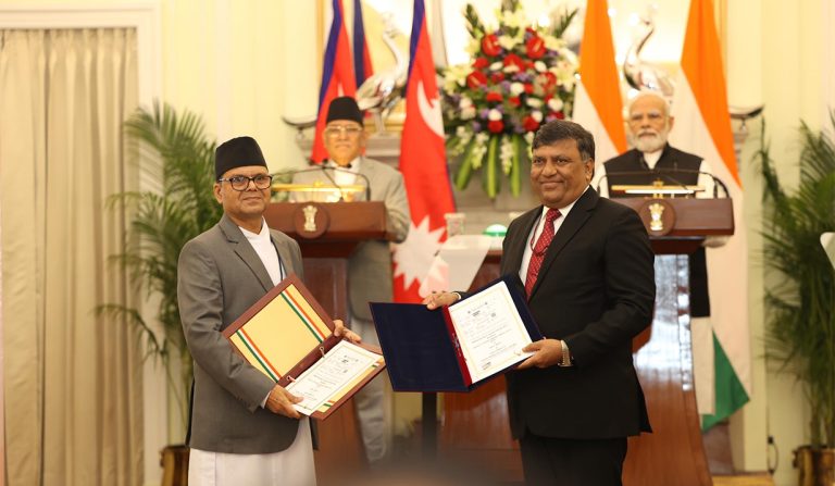 नेपाल र भारतबीच ७ सम्झौतामा हस्ताक्षर