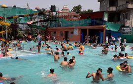 काठमाडौंका स्वीमिङ पुल : कति लाग्छ शुल्क, के छ आकर्षण ?
