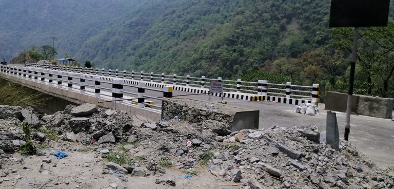 नारायणगढ-मुग्लिन सडकमा थप ३ पुल तयार, दसैंसम्म अरु १० वटा बन्ने