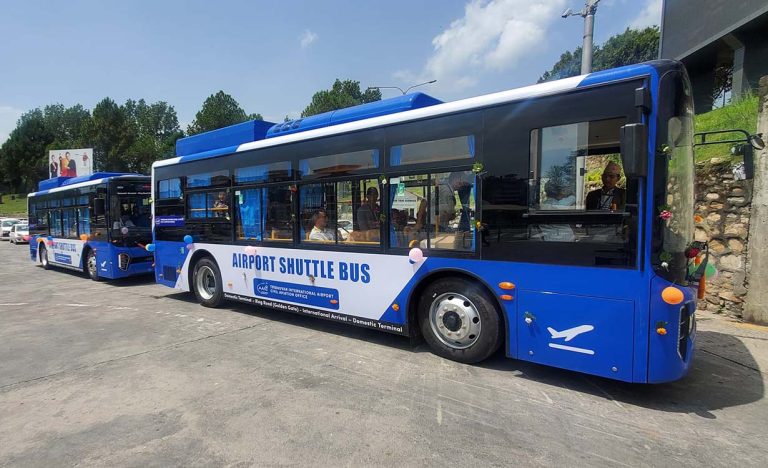 चुनावको दिन हवाई यात्रुका लागि यसरी तोकियो सटल बसको रुट