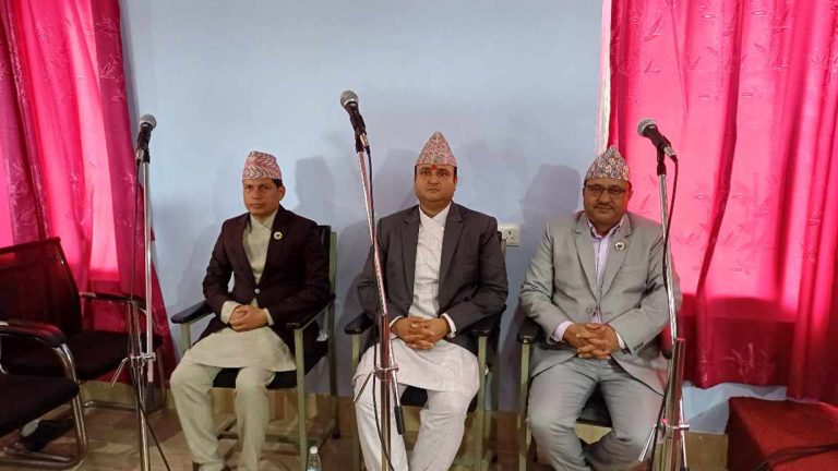 कोशी प्रदेश सरकार विस्तार :  माओवादीबाट २, कांग्रेसबाट एक मन्त्री नियुक्त