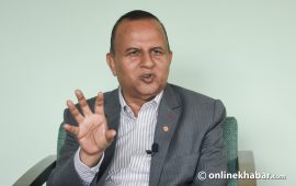 शिक्षकलाई आश्वस्त पार्दै पोखरेलले भने- दलीय राजनीतिक स्वार्थको विषय नबनाऔं