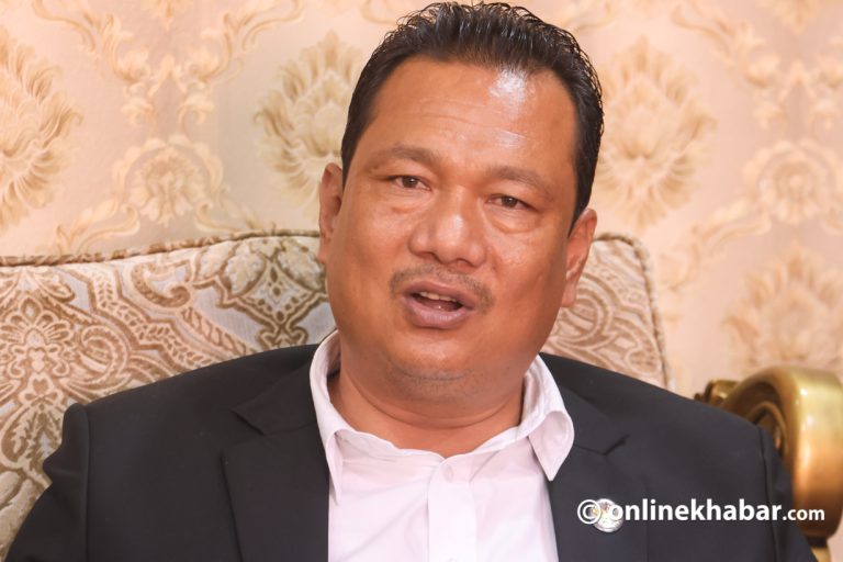 संसदको लेखा समितिको बैठक बोलाउन माओवादीको माग