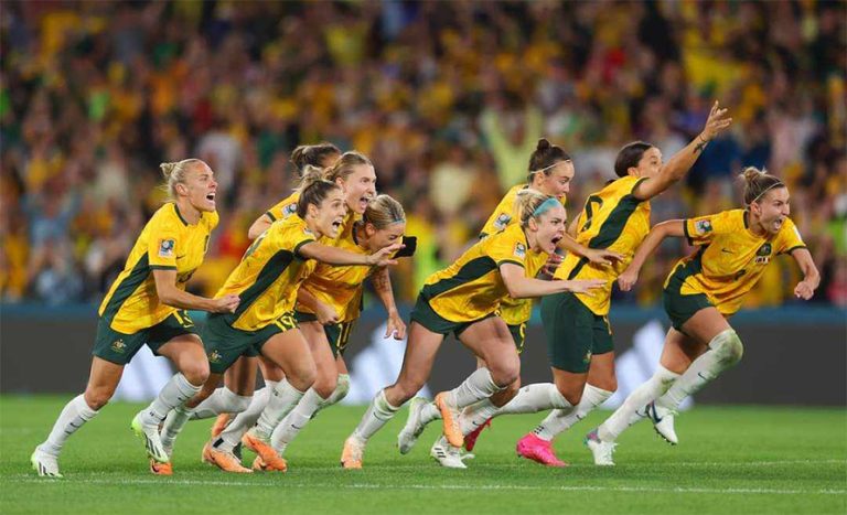 फ्रान्सलाई सडन डेथमा हराउँदै अष्ट्रेलिया महिला विश्वकपको सेमिफाइनलमा